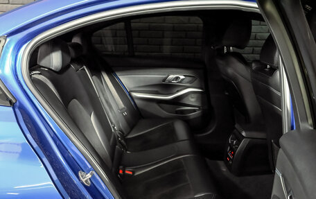 BMW 3 серия, 2019 год, 3 400 000 рублей, 19 фотография