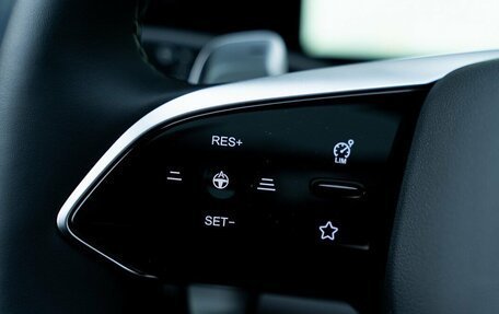 CheryExeed TXL, 2024 год, 3 800 000 рублей, 33 фотография