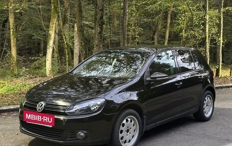 Volkswagen Golf VI, 2010 год, 620 000 рублей, 2 фотография