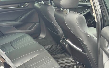 Honda Accord IX рестайлинг, 2021 год, 2 100 000 рублей, 5 фотография