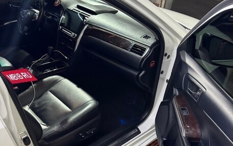 Toyota Camry, 2016 год, 1 850 000 рублей, 7 фотография