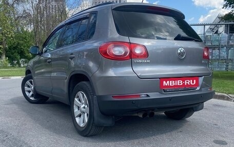 Volkswagen Tiguan I, 2009 год, 829 000 рублей, 3 фотография