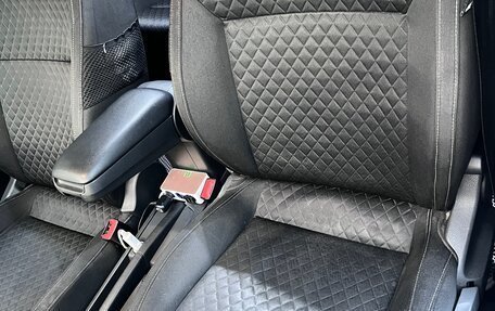 Skoda Rapid I, 2017 год, 1 000 000 рублей, 8 фотография