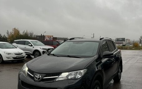 Toyota RAV4, 2015 год, 1 890 000 рублей, 1 фотография