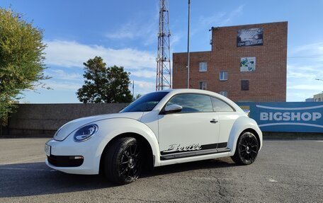 Volkswagen Beetle, 2015 год, 1 480 000 рублей, 2 фотография
