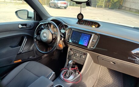 Volkswagen Beetle, 2015 год, 1 480 000 рублей, 9 фотография