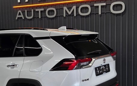 Toyota RAV4, 2020 год, 3 100 000 рублей, 13 фотография