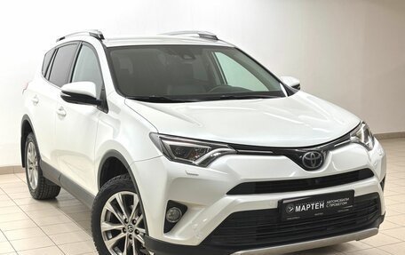 Toyota RAV4, 2016 год, 2 390 000 рублей, 3 фотография