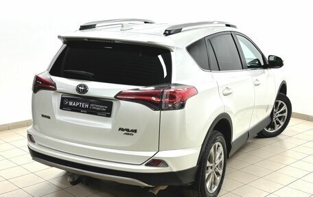 Toyota RAV4, 2016 год, 2 390 000 рублей, 9 фотография