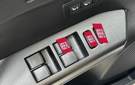 Toyota RAV4, 2016 год, 2 390 000 рублей, 16 фотография