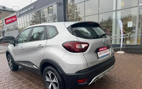 Renault Kaptur I рестайлинг, 2017 год, 1 400 000 рублей, 7 фотография