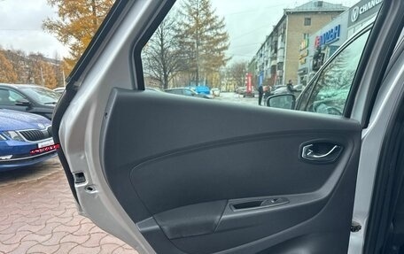 Renault Kaptur I рестайлинг, 2017 год, 1 400 000 рублей, 23 фотография