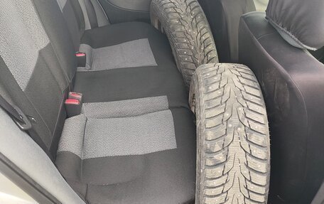 Mitsubishi Carisma I, 2003 год, 180 000 рублей, 8 фотография