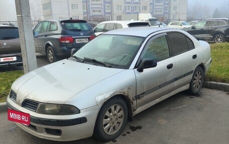Mitsubishi Carisma I, 2003 год, 180 000 рублей, 2 фотография