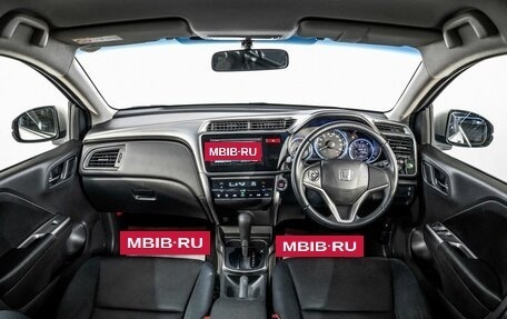 Honda Grace I, 2015 год, 1 250 000 рублей, 8 фотография