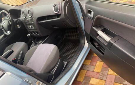 Ford Fusion I, 2010 год, 755 000 рублей, 3 фотография