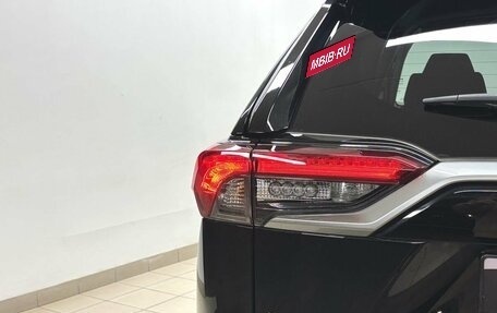 Toyota RAV4, 2021 год, 3 967 000 рублей, 10 фотография