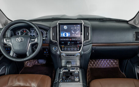 Toyota Land Cruiser 200, 2015 год, 5 100 000 рублей, 9 фотография