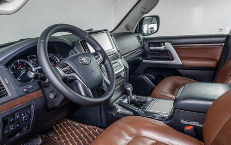 Toyota Land Cruiser 200, 2015 год, 5 100 000 рублей, 8 фотография