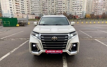 Toyota Land Cruiser Prado 150 рестайлинг 2, 2013 год, 2 899 000 рублей, 1 фотография