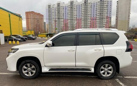 Toyota Land Cruiser Prado 150 рестайлинг 2, 2013 год, 2 899 000 рублей, 2 фотография