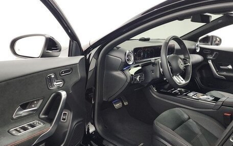 Mercedes-Benz A-Класс AMG, 2024 год, 4 590 000 рублей, 13 фотография