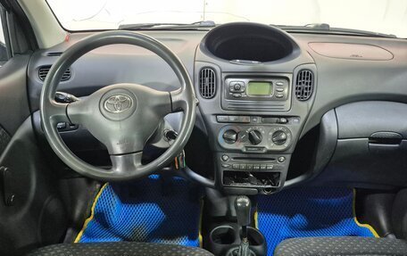Toyota Yaris Verso, 2003 год, 407 000 рублей, 10 фотография