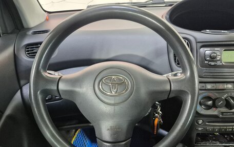 Toyota Yaris Verso, 2003 год, 407 000 рублей, 11 фотография