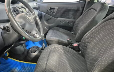 Toyota Yaris Verso, 2003 год, 407 000 рублей, 12 фотография