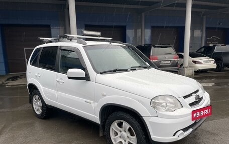 Chevrolet Niva I рестайлинг, 2012 год, 450 000 рублей, 7 фотография