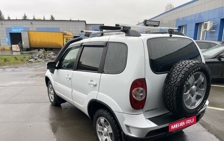 Chevrolet Niva I рестайлинг, 2012 год, 450 000 рублей, 3 фотография
