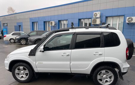 Chevrolet Niva I рестайлинг, 2012 год, 450 000 рублей, 21 фотография