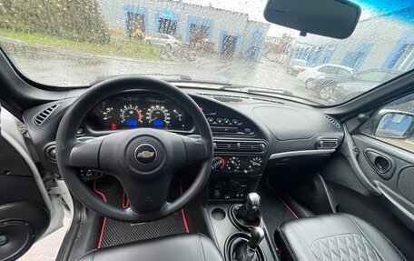 Chevrolet Niva I рестайлинг, 2012 год, 450 000 рублей, 28 фотография