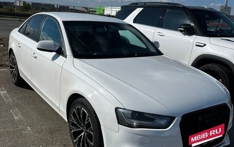 Audi A4, 2012 год, 1 150 000 рублей, 4 фотография