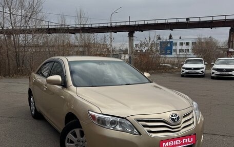 Toyota Camry, 2009 год, 990 000 рублей, 2 фотография