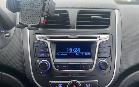 Hyundai Solaris II рестайлинг, 2016 год, 980 000 рублей, 15 фотография