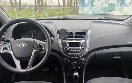 Hyundai Solaris II рестайлинг, 2016 год, 980 000 рублей, 17 фотография