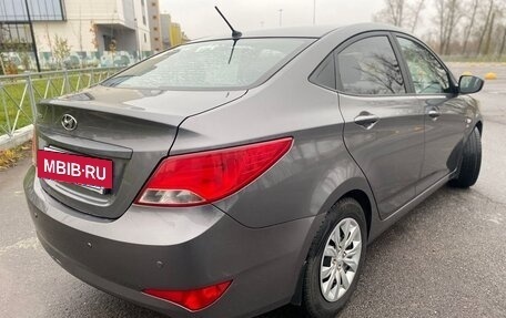 Hyundai Solaris II рестайлинг, 2016 год, 980 000 рублей, 8 фотография