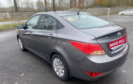 Hyundai Solaris II рестайлинг, 2016 год, 980 000 рублей, 10 фотография