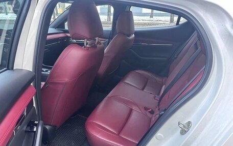 Mazda 3, 2020 год, 3 000 000 рублей, 14 фотография