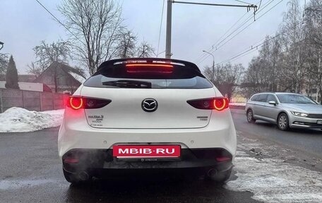 Mazda 3, 2020 год, 3 000 000 рублей, 7 фотография
