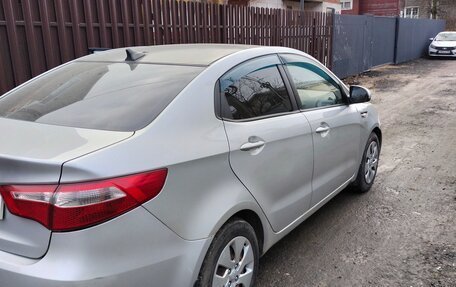 KIA Rio III рестайлинг, 2012 год, 650 000 рублей, 2 фотография