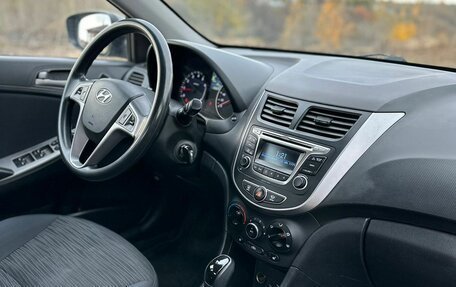 Hyundai Solaris II рестайлинг, 2014 год, 980 000 рублей, 11 фотография