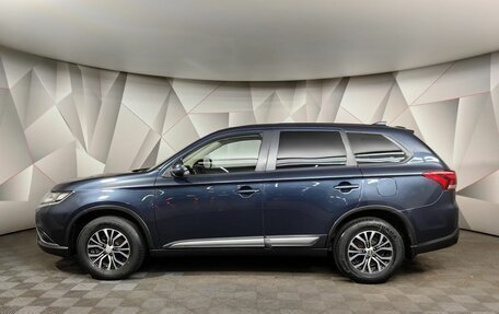 Mitsubishi Outlander III рестайлинг 3, 2020 год, 2 097 000 рублей, 5 фотография