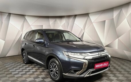 Mitsubishi Outlander III рестайлинг 3, 2020 год, 2 097 000 рублей, 3 фотография