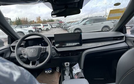 Toyota Camry, 2025 год, 4 950 000 рублей, 7 фотография