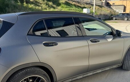 Mercedes-Benz GLA, 2019 год, 2 600 000 рублей, 3 фотография