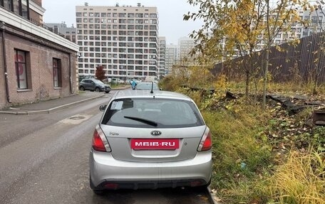 KIA Rio II, 2010 год, 300 000 рублей, 3 фотография