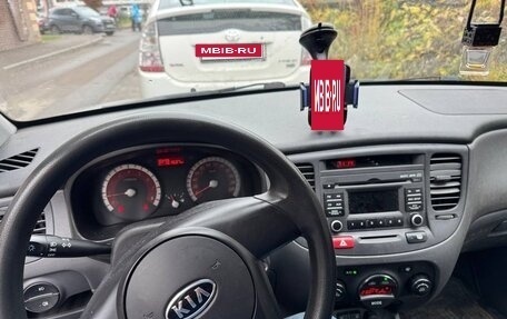 KIA Rio II, 2010 год, 300 000 рублей, 8 фотография