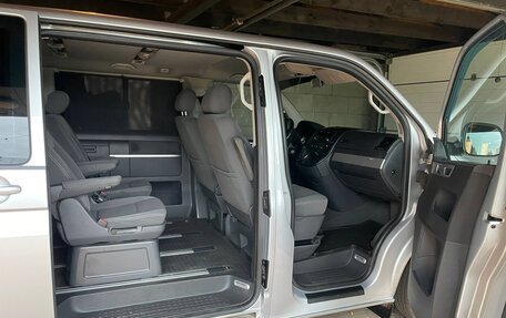 Volkswagen Multivan T5, 2012 год, 1 955 000 рублей, 6 фотография